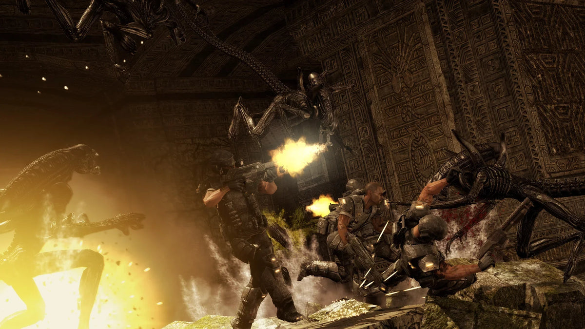 SEGA vs - Xbox Aliens Predator 360