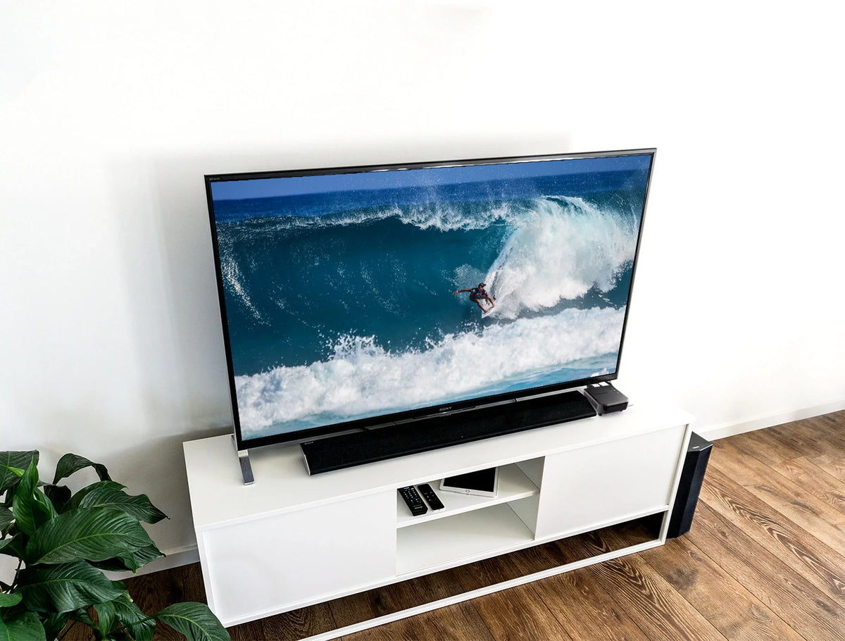 Netflix, Nyrius Drones, Pack Pro Laptop, Camera, HDMI PS4, and Aries Pro 1080p Cable, Stream Transmitter HD to PC, from YouTube, 3D HDTV/Projector/Monitor to - Video Receiver Wireless 5