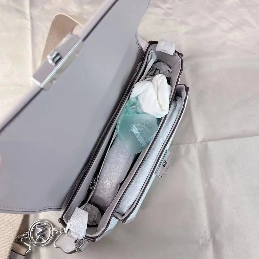 30S1S2BM2B BAG MESSENGER OPT/PGREY BRADSHAW MICHAEL LOGO KORS MEDIUM