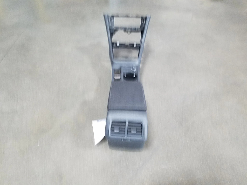 Volkswagen OEM Console LKQ Pre-Owned Jetta (Good) 2018-2019 Center Assembly Floor