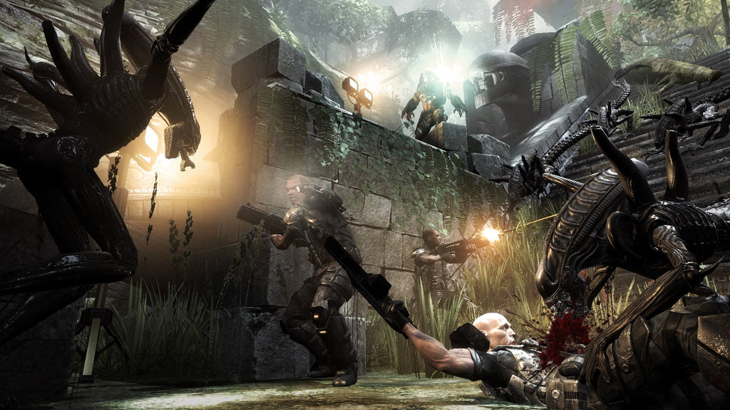 SEGA vs - Xbox Aliens Predator 360
