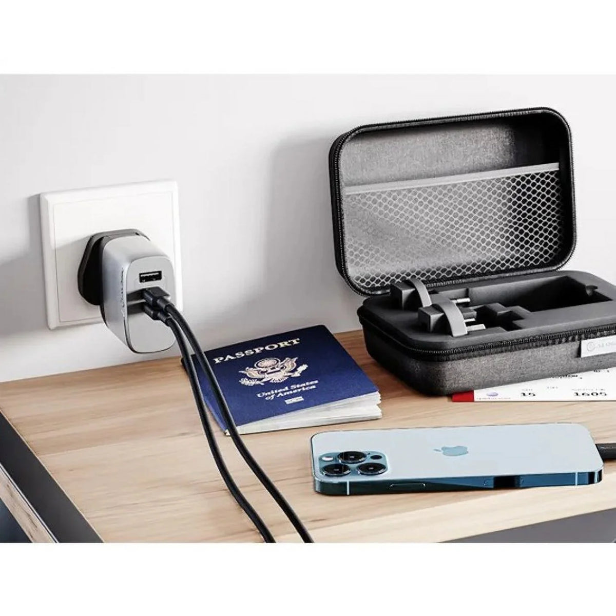Power Multi-Country GaN Charger Alogic Rapid 3X67 67W